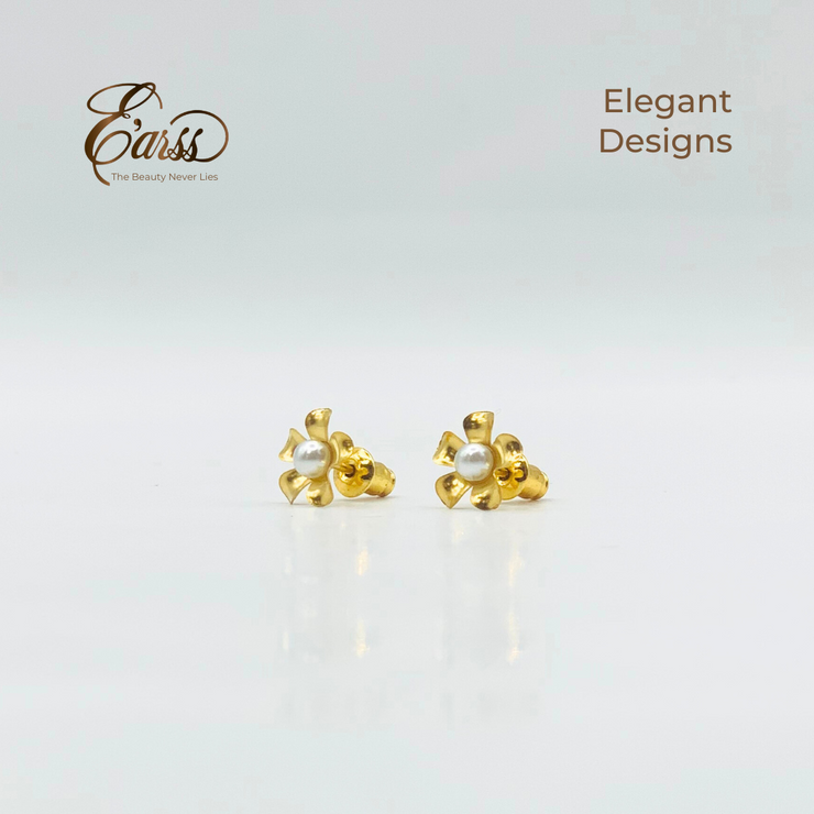 Flower with 3mm Pearl | Stainless Steel | 18K Gold Plated