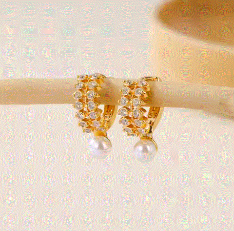 Women Fashion Pearl Earring